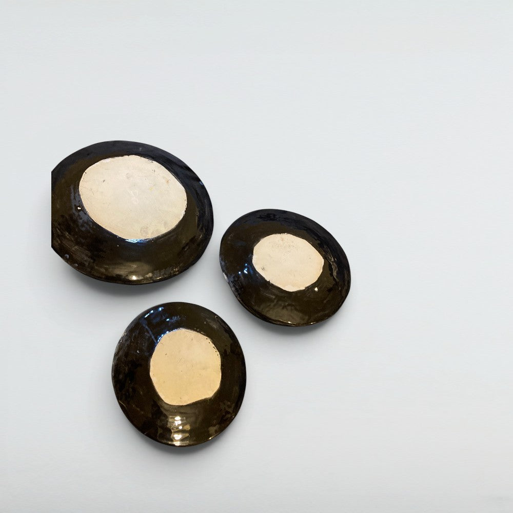 Dora Deco obsidian pebble discs — handmade stoneware, one of a kind, photo 1