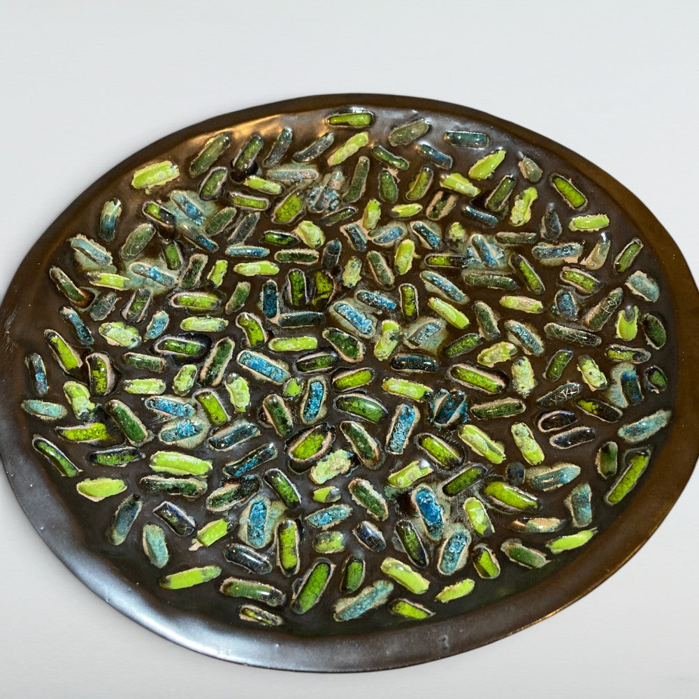 Dora Deco seedbed plate green — handmade stoneware, one of a kind, photo 2