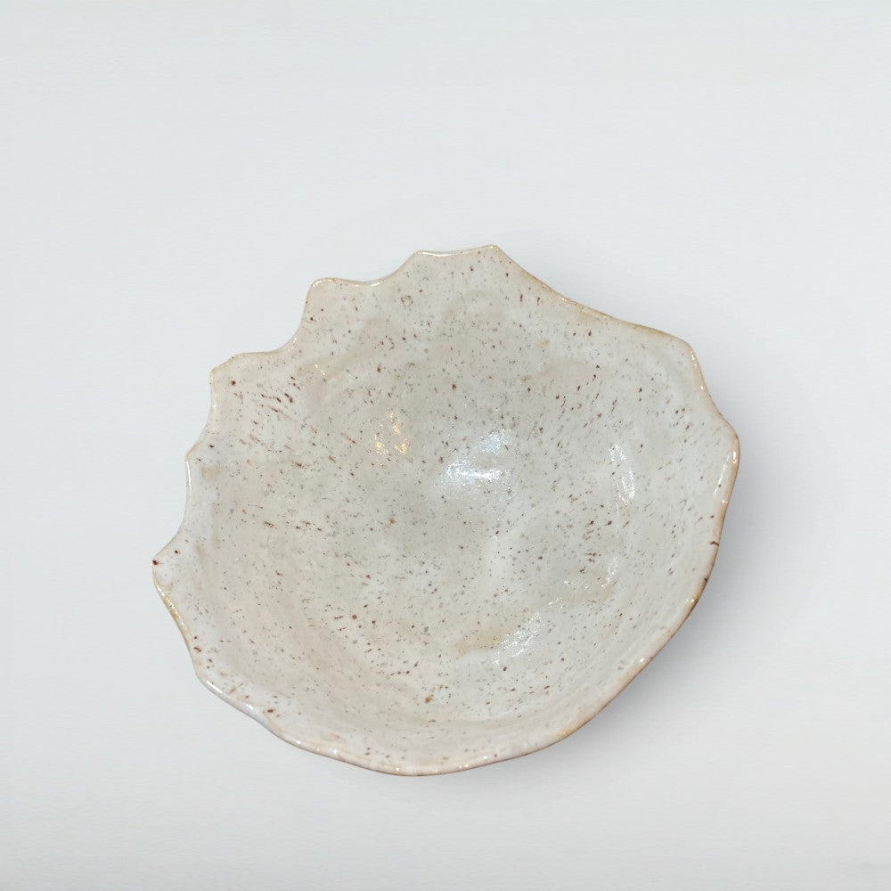 Dora Deco turquoise-ruffle-plate — handmade stoneware, one of a kind, photo 2